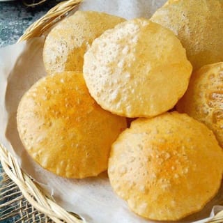 Poori (2)