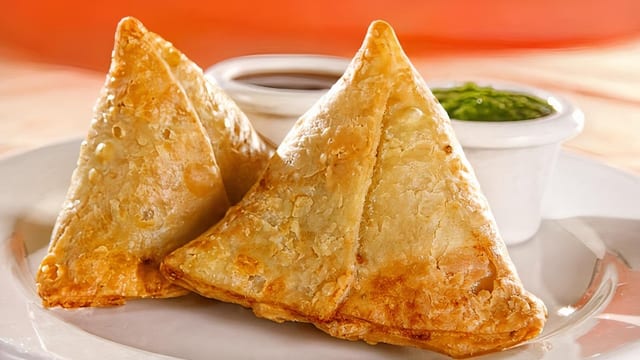 Vegetable Samosa.